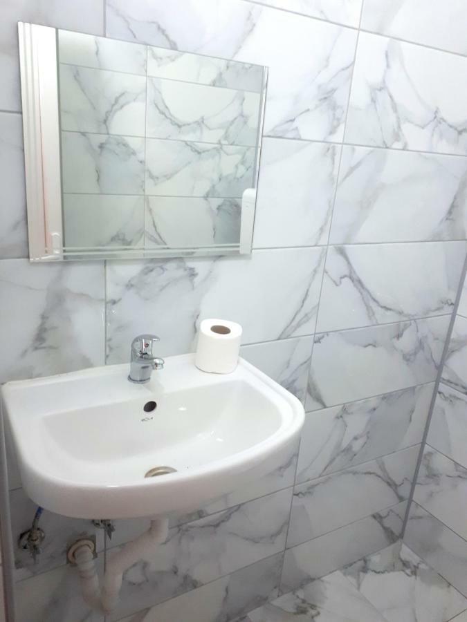 Edelweiss Hostel Stip Kültér fotó