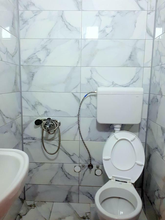 Edelweiss Hostel Stip Kültér fotó
