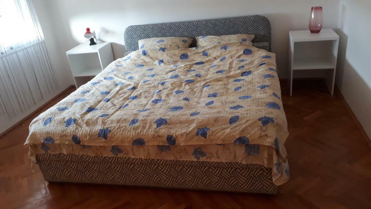 Edelweiss Hostel Stip Kültér fotó