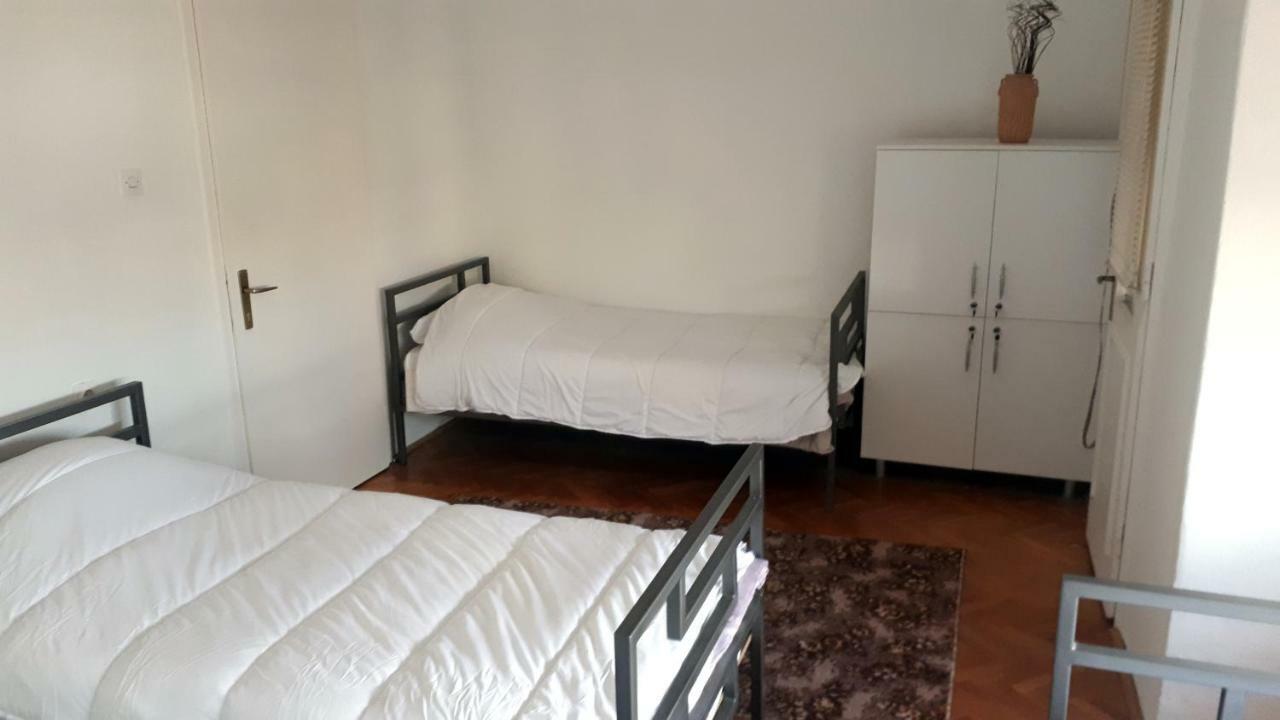 Edelweiss Hostel Stip Kültér fotó